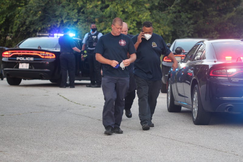 police chase ends in crash