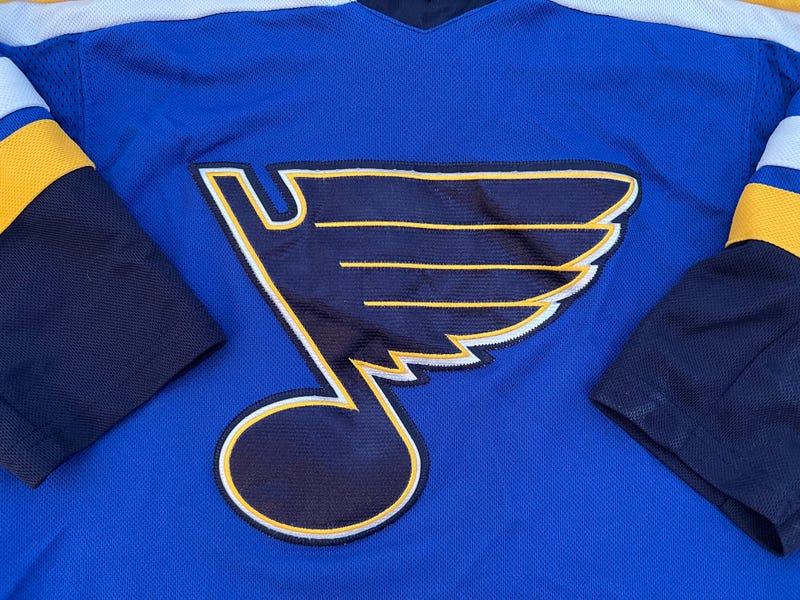 Colorado hosts St. Louis with 1-0 series lead