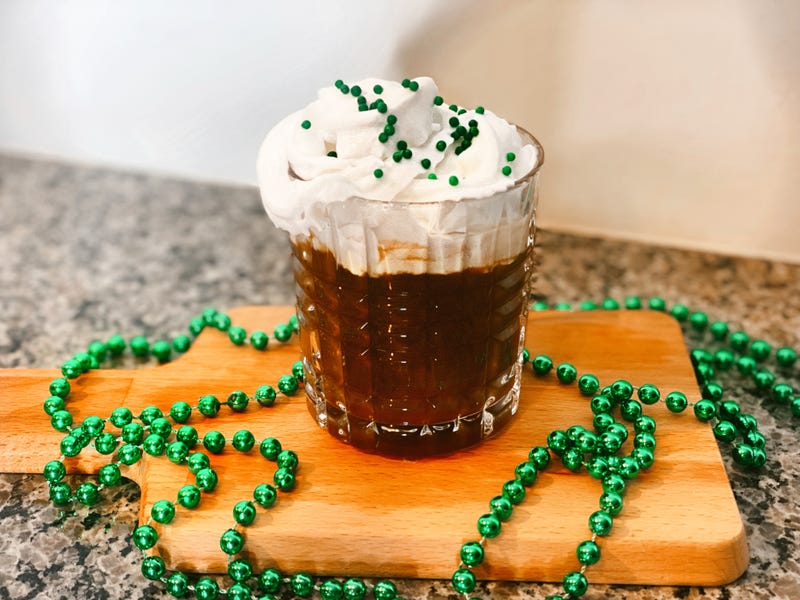 irish coffee cocktail