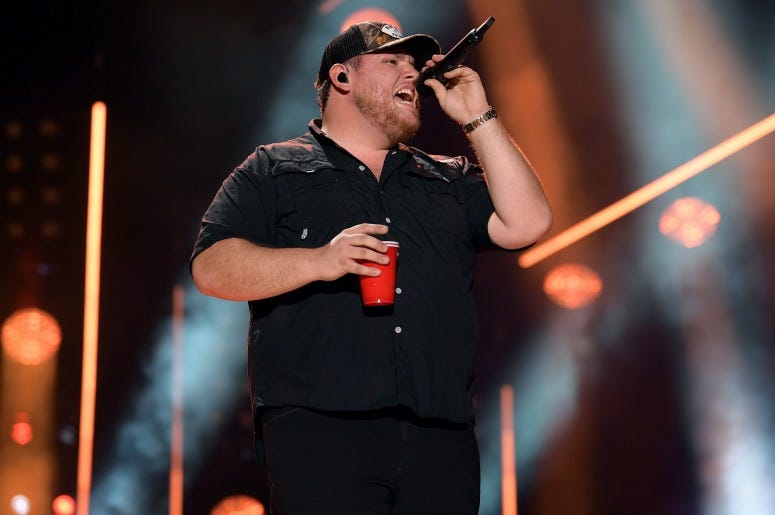 Luke Combs performs on stage during day 3 of the 2019 CMA Music Festival.
