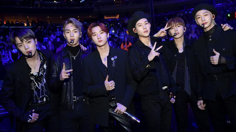 MONSTA X