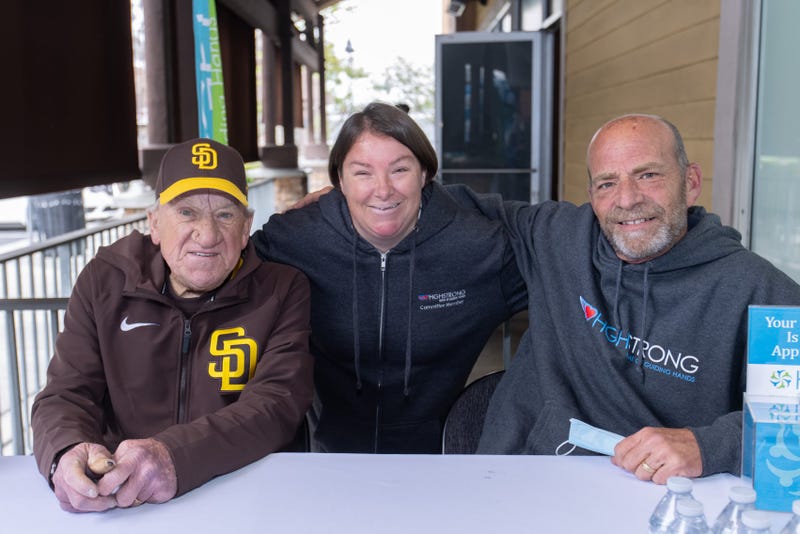 Home of Guiding Hands CEO Mark Klaus with Padre HOF pitcher Randy Jones and HGH client Taylor.