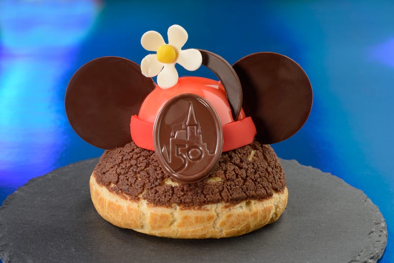 The special food and beverage offerings for the 50th Anniversary of Walt Disney World are full of whimsy and EARidescent shimmer. Many are also inspired by Walt’s personal recipes, beloved Disney characters, nostalgic dishes, and Disney attractions past and present, like the 50th Anniversary Vintage Minnie’s Brown Betty Profiterole available at Grand Floridian Cafe at Disney’s Grand Floridian Resort & Spa at Walt Disney World Resort in Lake Buena Vista, Fla.
