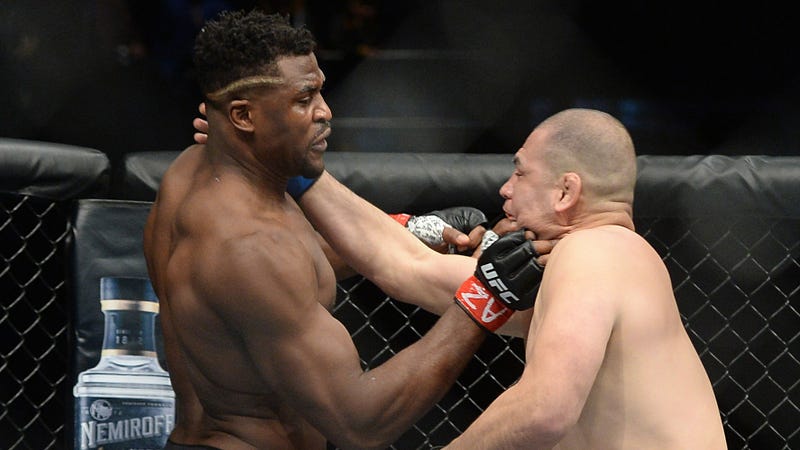 Francis Ngannou punches Cain Velasquez at UFC Fight Night.