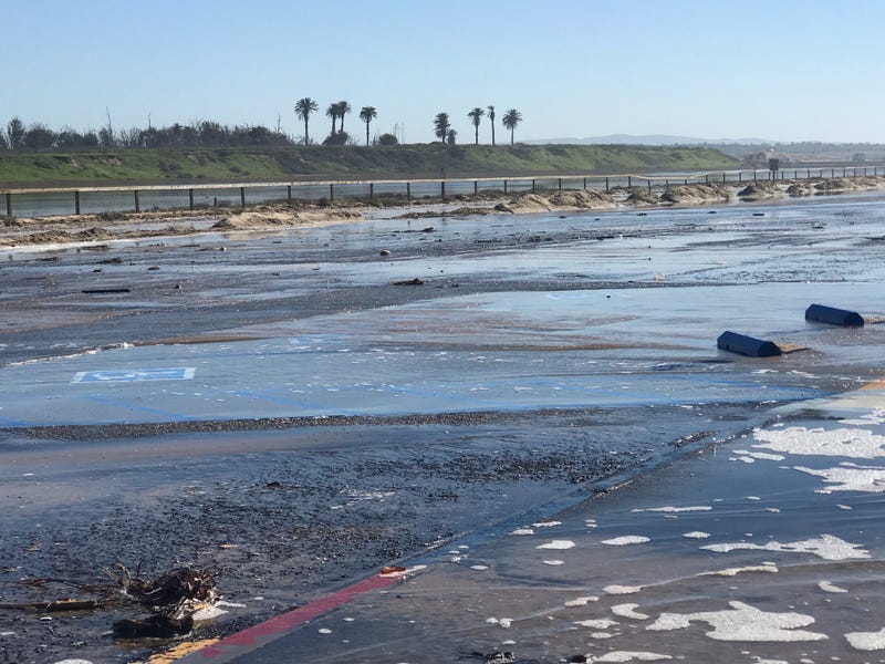 A stretch of Pacific Coast Highway in Huntington Beach was closed today due to surging waves that flooded the roadway.