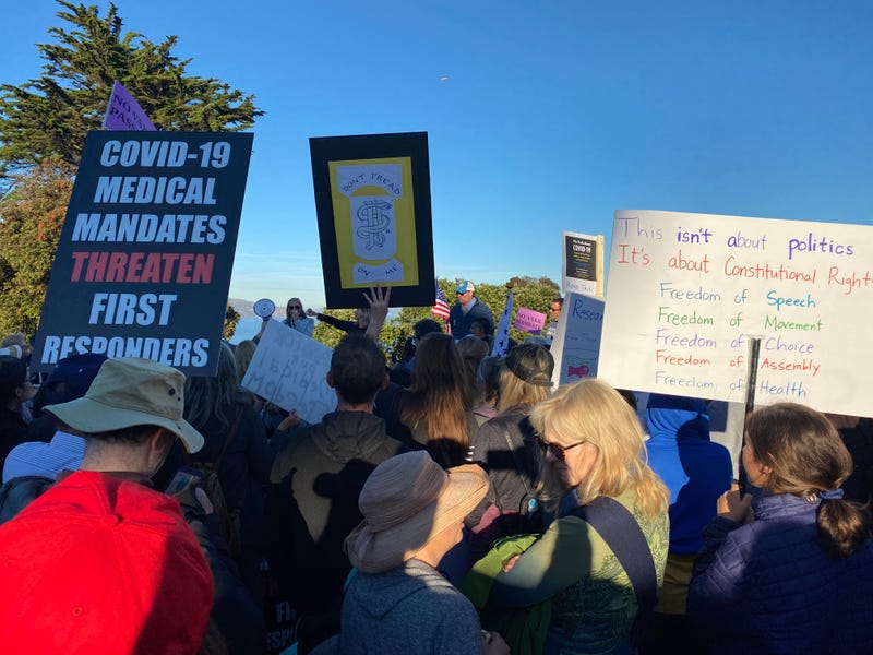 Anti-vaccine mandate protestors gather near the Golden Gate Bridge.