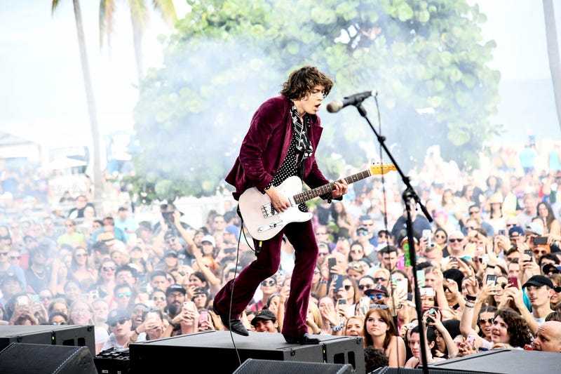 Barns Courtney at Riptide Music Festival