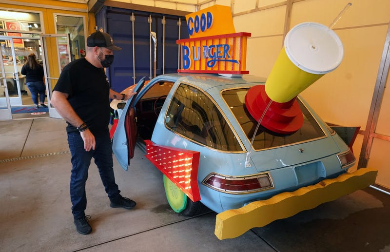 Good Burger car