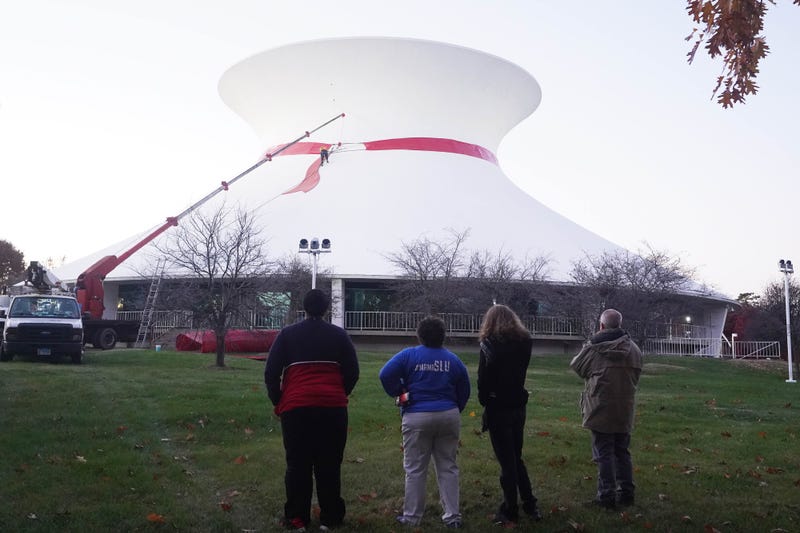 St. Louis Planetarium bow