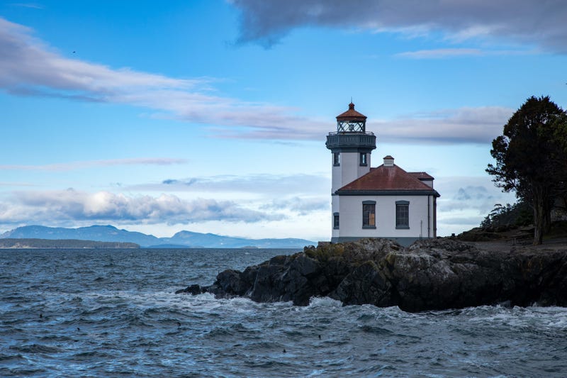 The lighthouse at Lime Kiln State Park