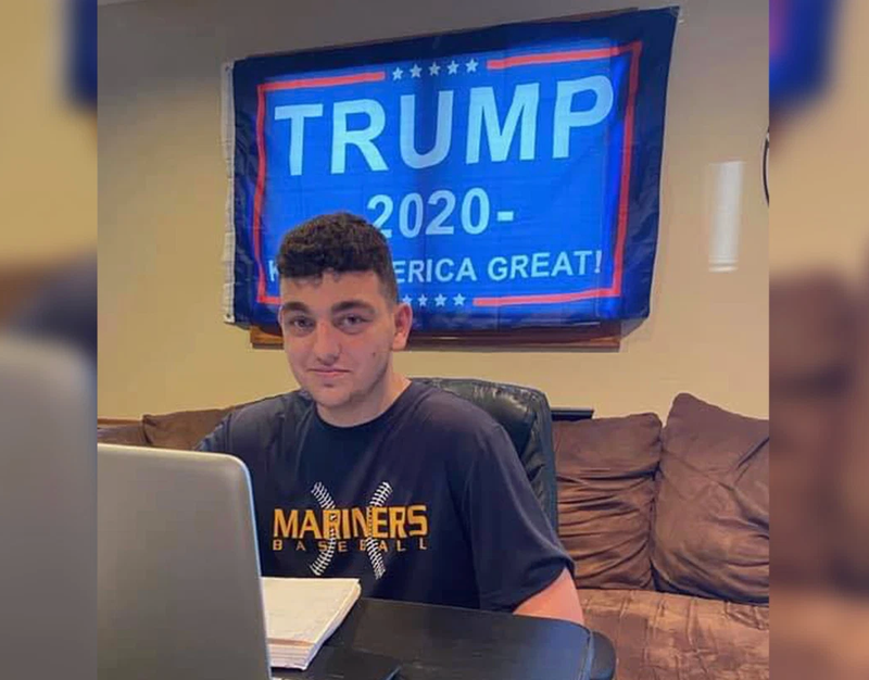 Trump 2020 banner