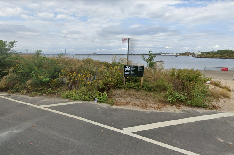 Man on park bench shot and killed