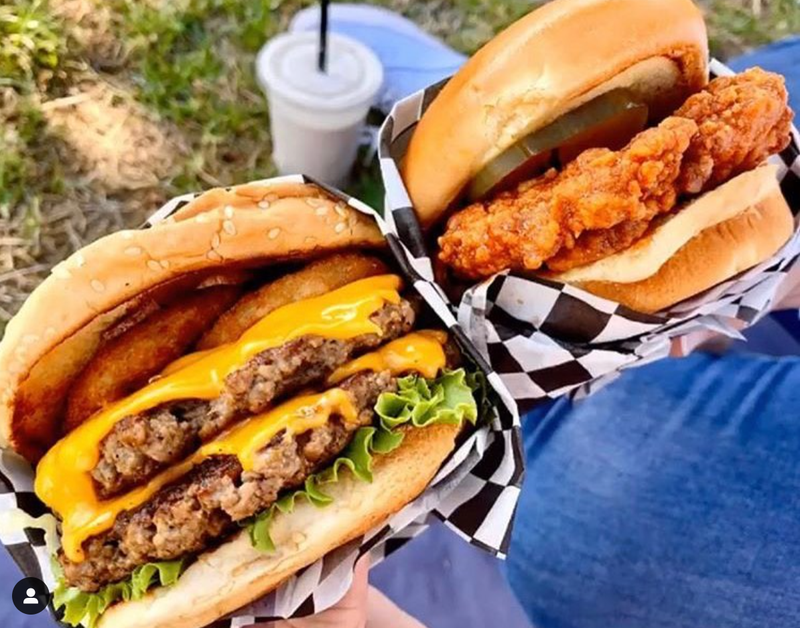 Malibu's Burgers