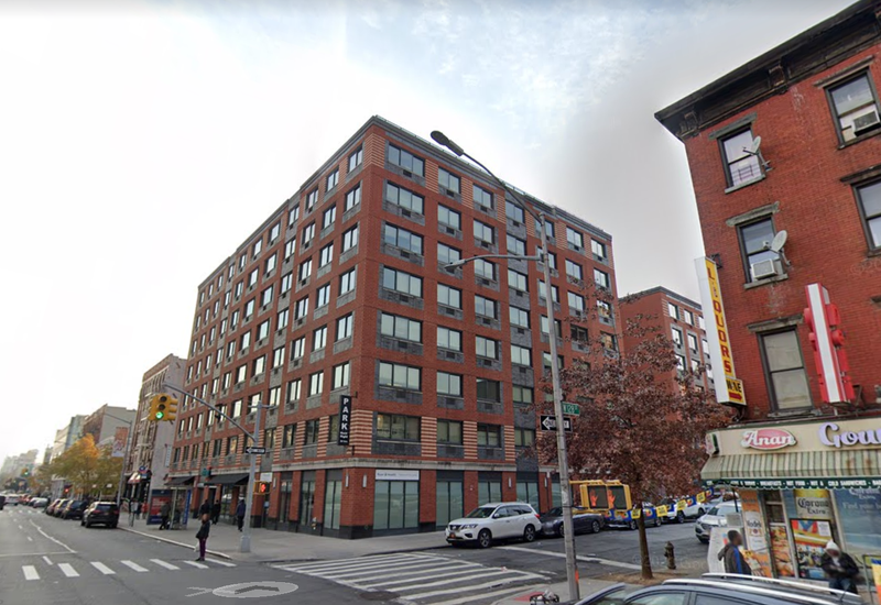 apartment building of shooting