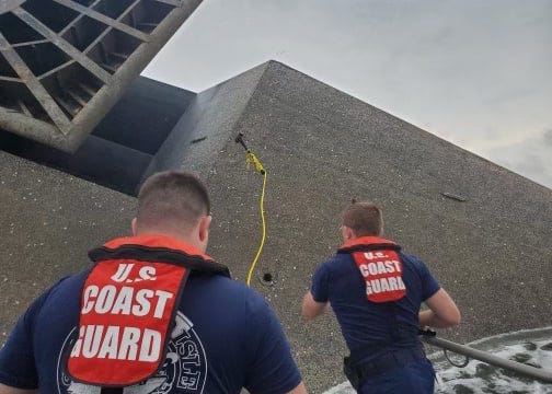 Coast Guard to hold Louisiana hearing on capsized lift boat