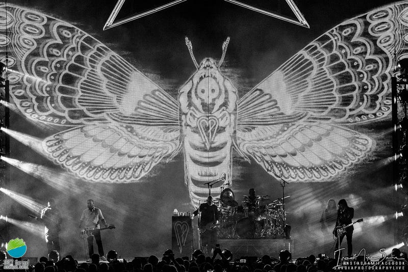 Photo Gallery: Smashing Pumpkins and Jane's Addiction - Climate Pledge Arena 11.12.22