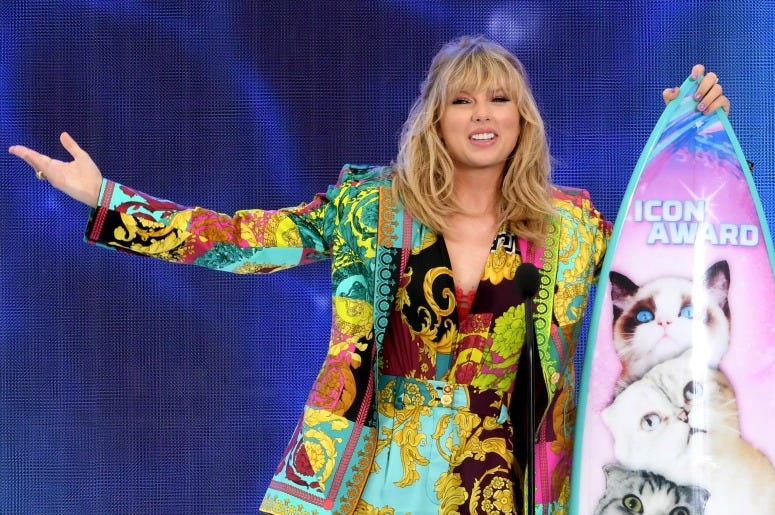 Taylor Swift accepts the Teen Choice Icon Award onstage during Fox's Teen Choice Awards at the Hermosa Beach Pier on August 11, 2019 .