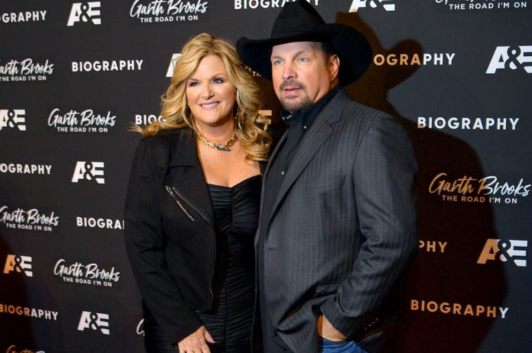 Trisha Yearwood and Garth Brooks