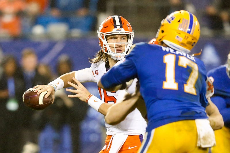 Trevor Lawrence against Pitt
