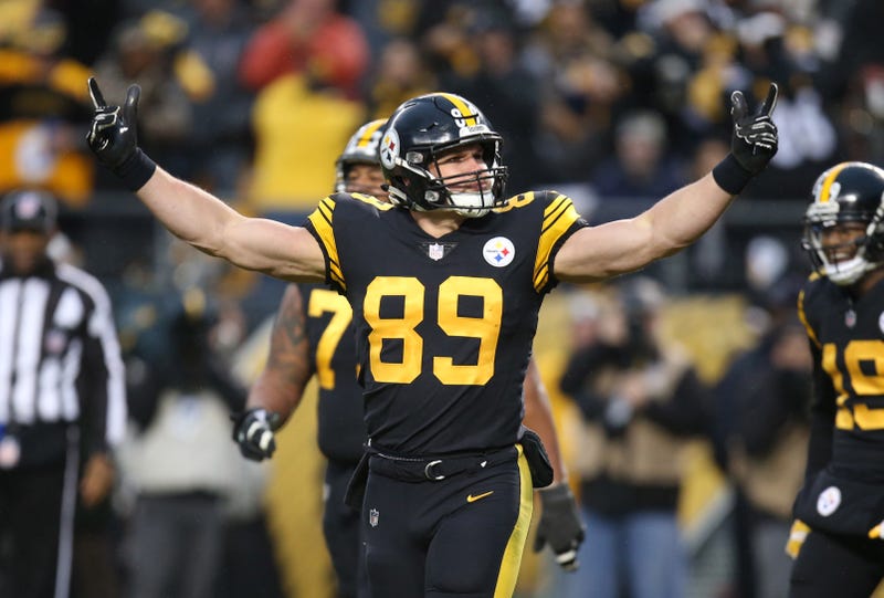 Vance McDonald had a breakout season for the Steelers in 2018.