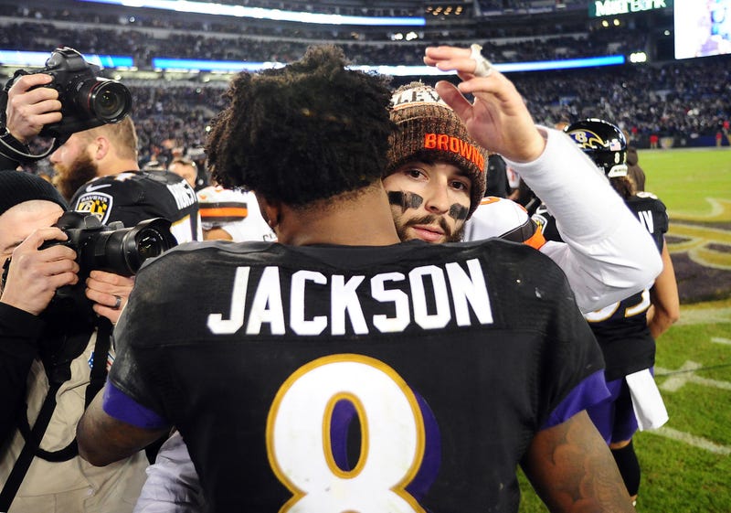 Baker Mayfield and Lamar Jackson will meet in Baltimore this weekend.