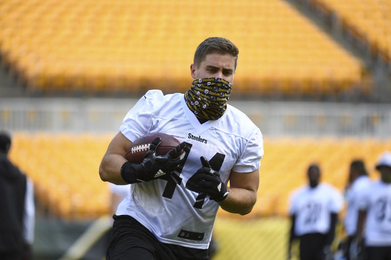 Fullback Derek Watt at practice