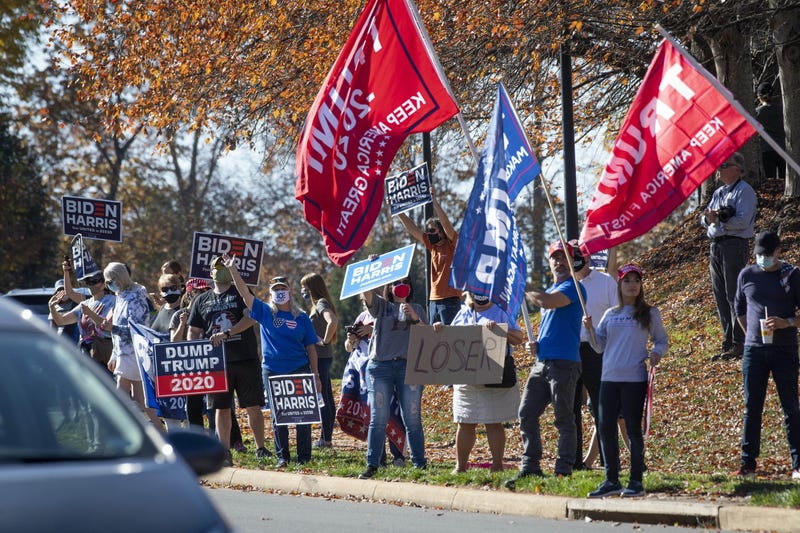 Protesting Trump Golfing