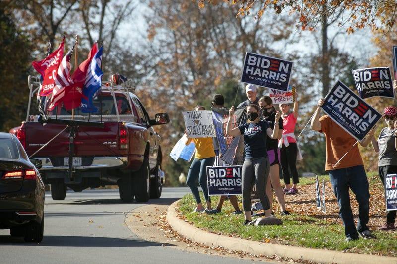 Protesting Trump Golfing