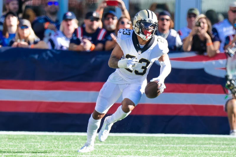Marshon Lattimore returns an interception for the Saints
