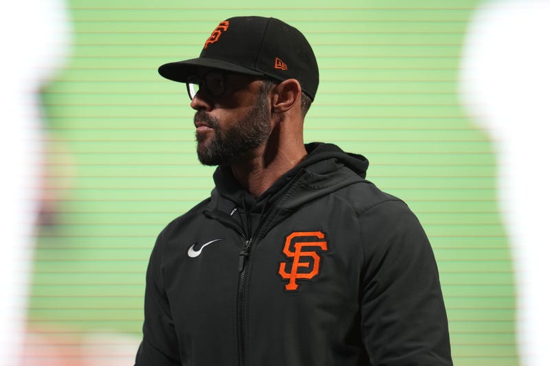 Giants manager Gabe Kapler.