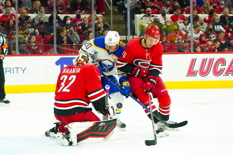 Sabres-Hurricanes