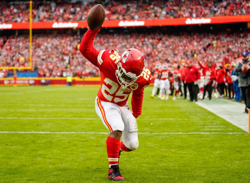 Kansas City Chiefs running back Clyde Edwards-Helaire