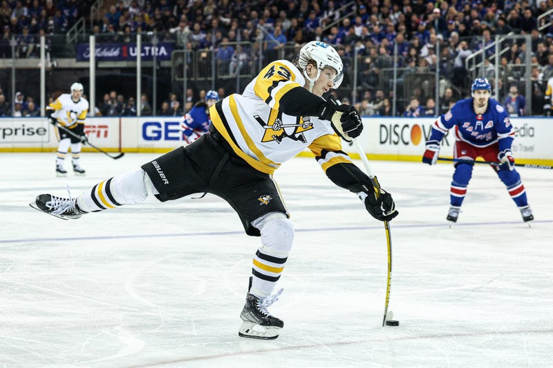 Danton Heinen shooting