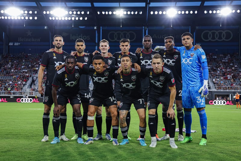 El once Inicial del D.C. United jugando en casa frente al Colorado Rapids