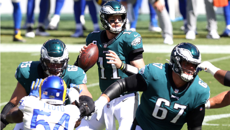 PHILADELPHIA, PENNSYLVANIA - SEPTEMBER 20: Quarterback Carson Wentz #11 of the Philadelphia Eagles throws a pass