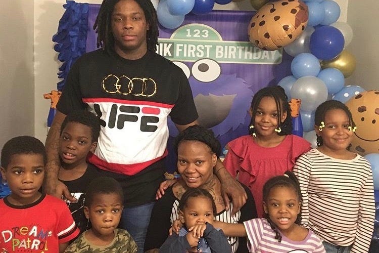 Walter Wallace Jr. is shown with his eight children.