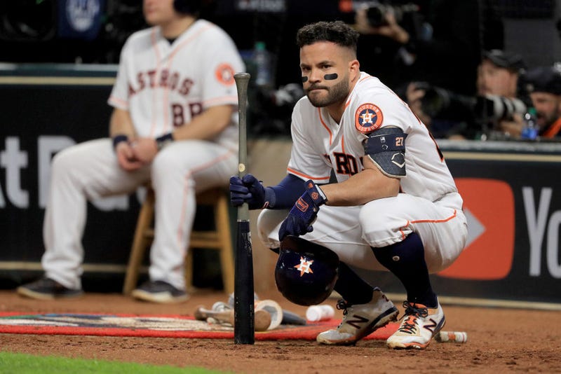 Astros 2B Jose Altuve watches from the on deck circle.