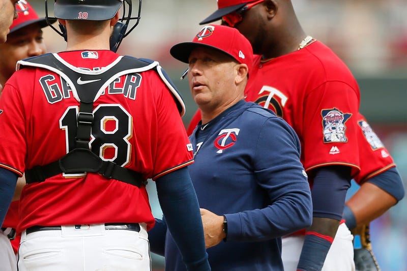 Twins-Pitching Coach Baseball