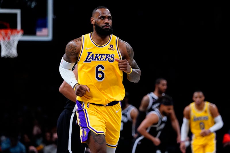 Lakers Nets Basketball
