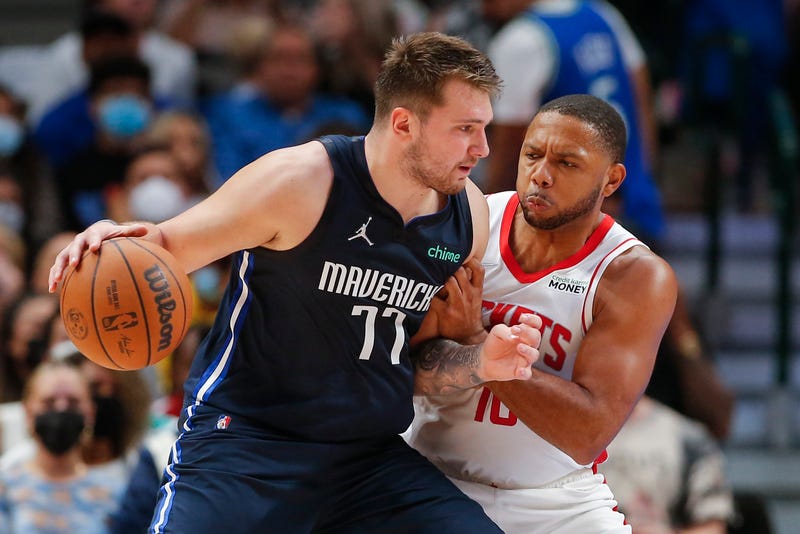 Rockets Mavericks Basketball