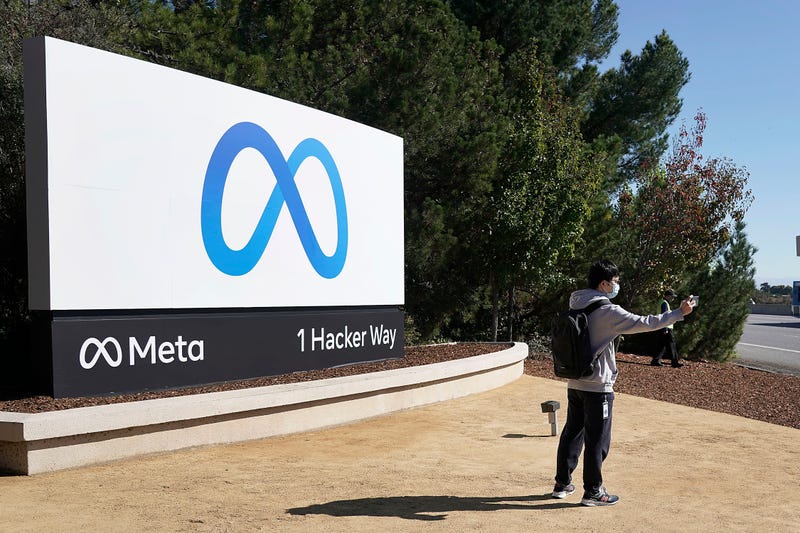 Facebook Metaverse Corporate Name-Change