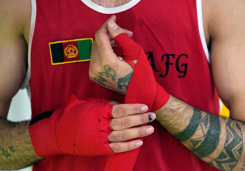Migration Serbia Afghan Boxers