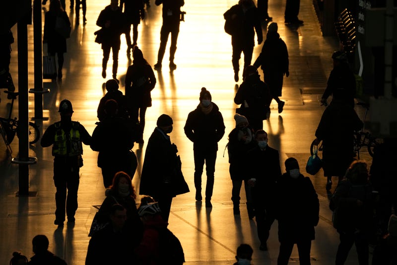 APTOPIX Virus Outbreak Britain