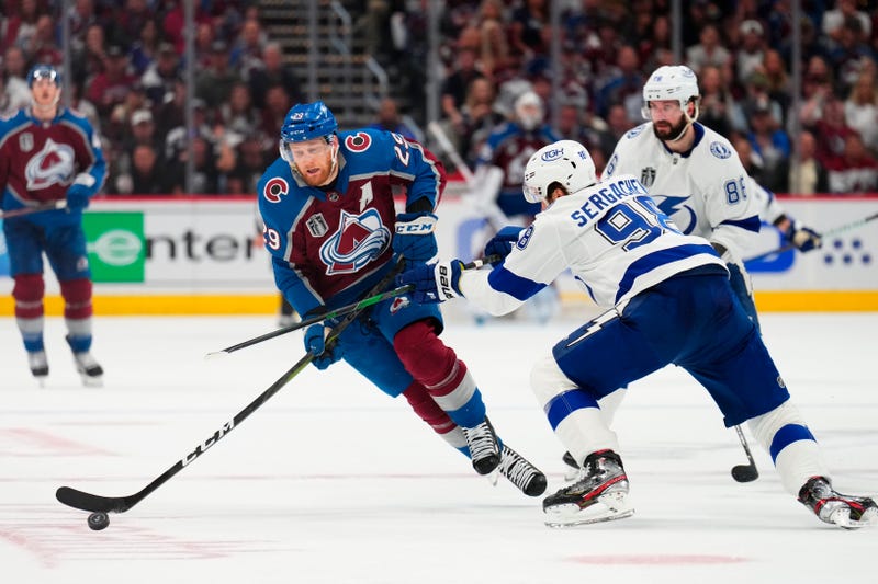 Stanley Cup Lightning Avalanche Hockey