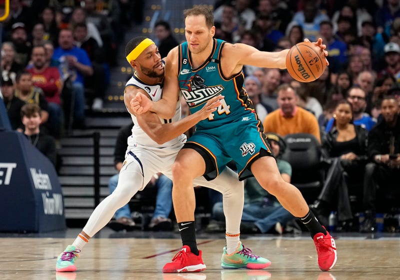 Pistons Nuggets Basketball