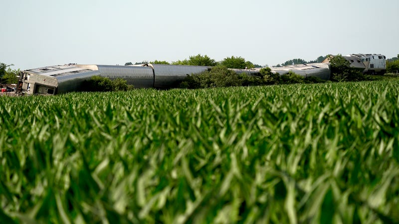 APTOPIX Amtrak Derailment Missouri