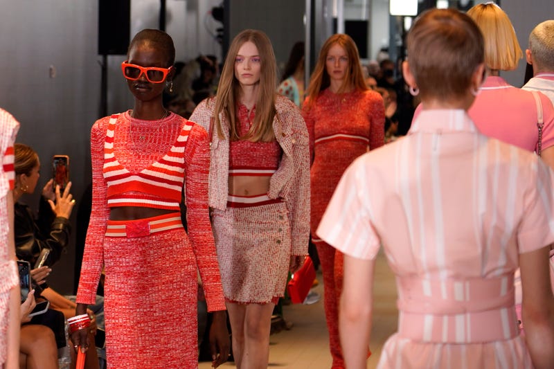 Italy Fashion Benetton Womens SS 23