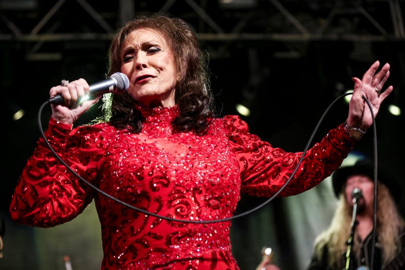 Obit Loretta Lynn