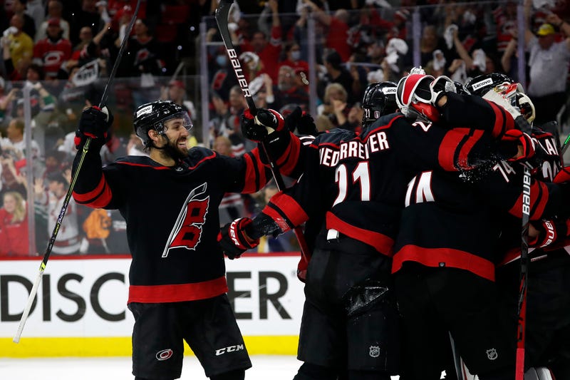 Bruins Hurricanes Hockey
