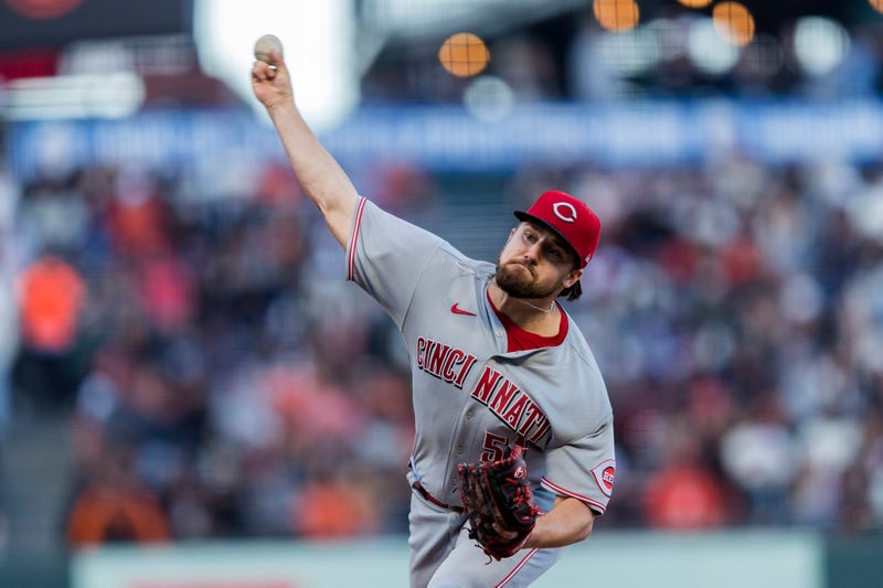 Reds Giants Baseball
